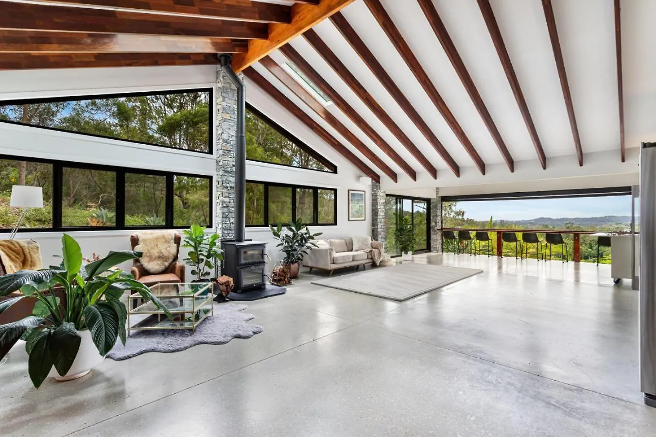 The Valley Hideaway Luxury Retreat Tallebudgera Australia