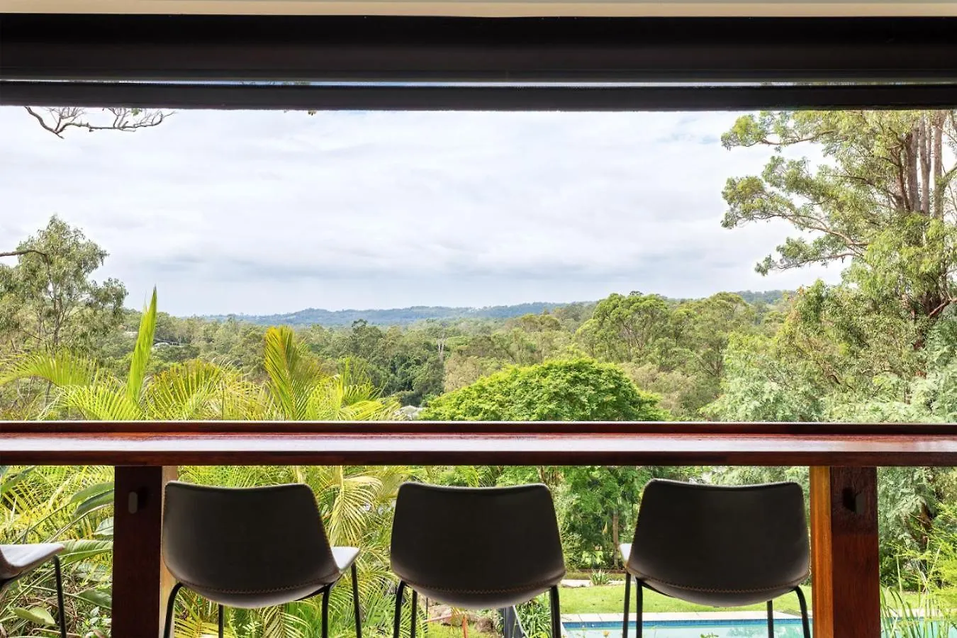 The Valley Hideaway Luxury Retreat Tallebudgera Holiday home